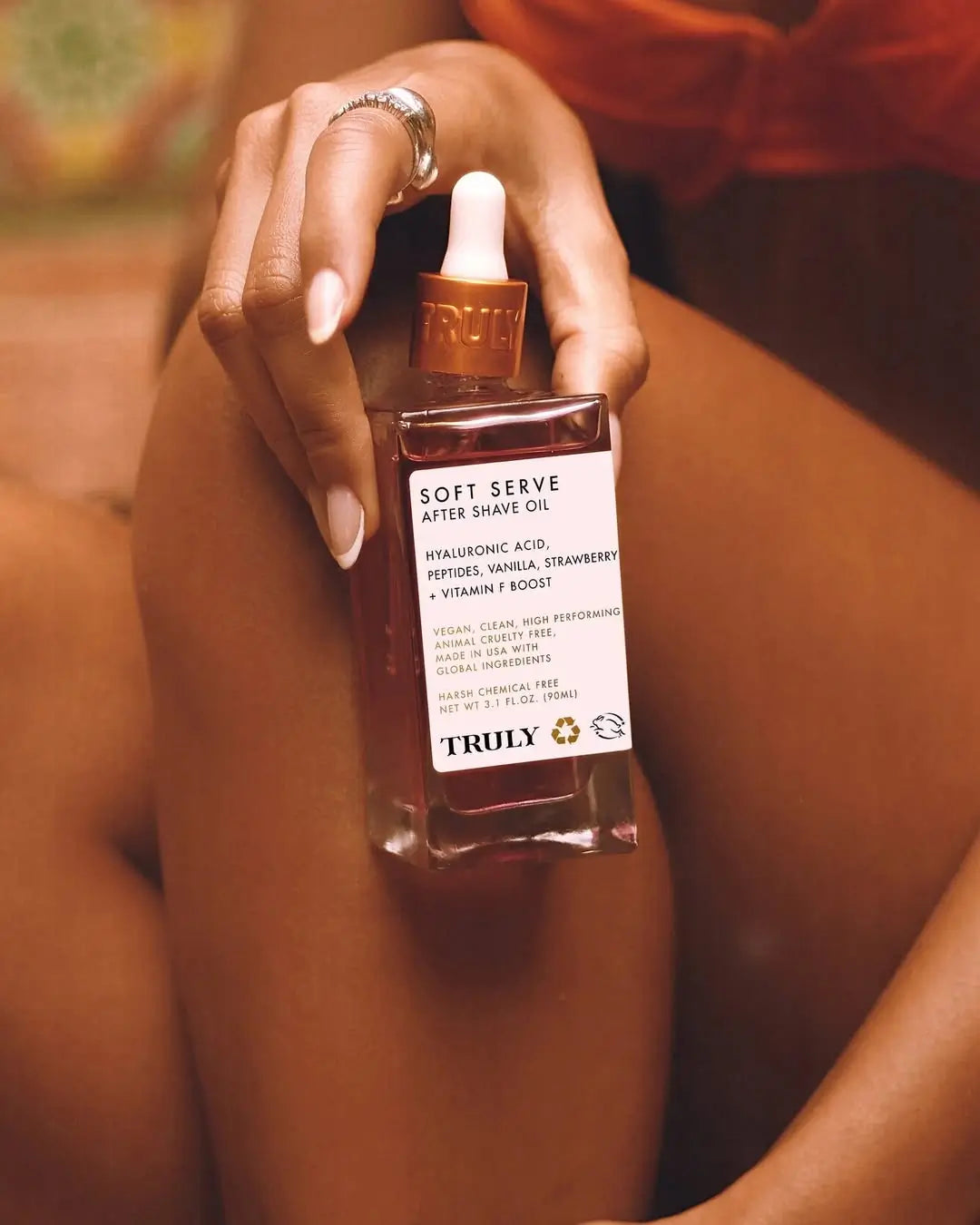 Combo Soft Serve Truly - Aceite para despues de afeitar + Crema Soft Serve ¡GRATIS!